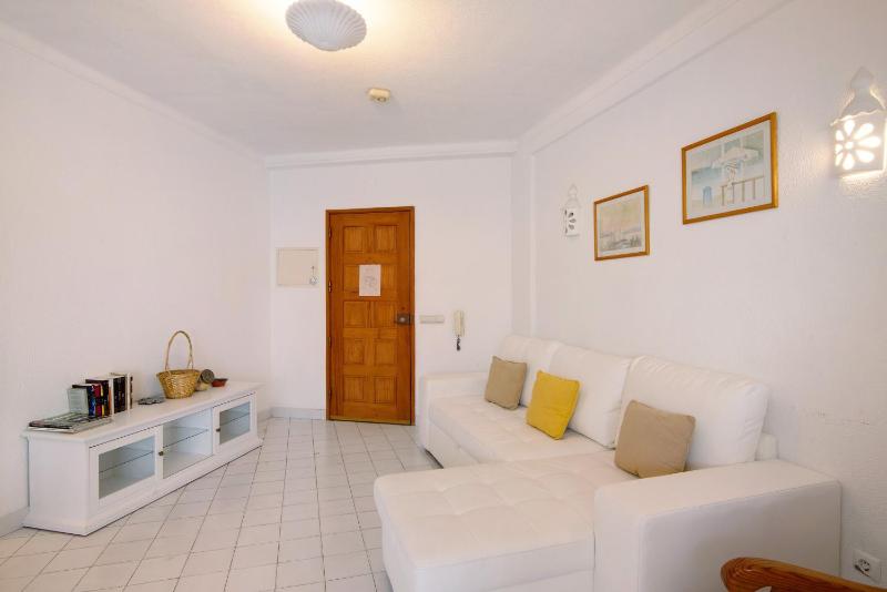 Apartamento T1 Antonio Henriques - image 3