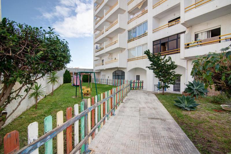 Apartamento T1 Antonio Henriques - image 13