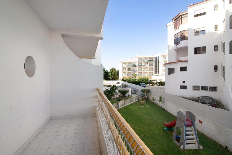 Apartamento T1 Antonio Henriques - image 18