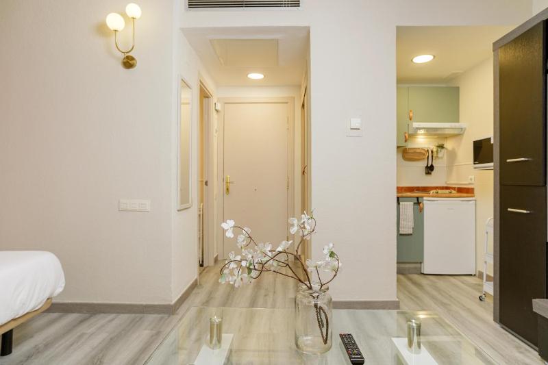 Tournet Triana - image 7