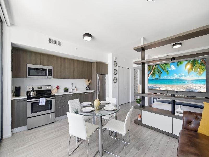 Brickell Bay View - image 12