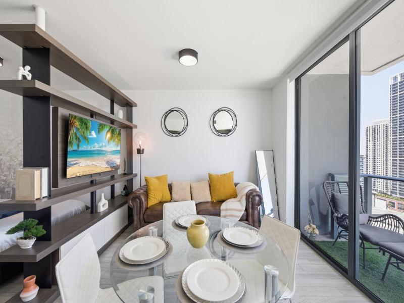 Brickell Bay View - image 7