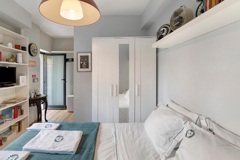 Annex Bedroom - Oporto Garden - image 2