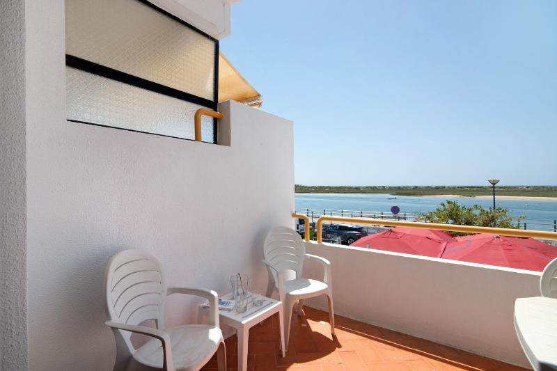 Cabanas Mar 94 - image 19