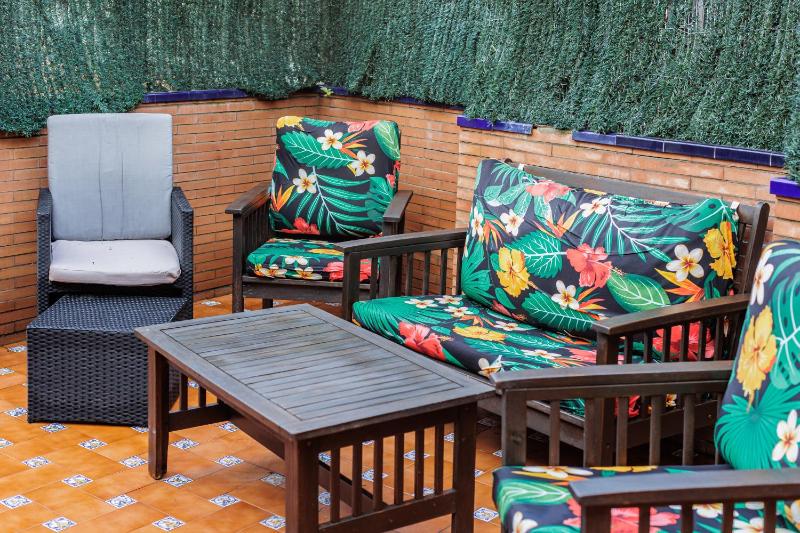 Gavidia Center Premium Suites - image 13
