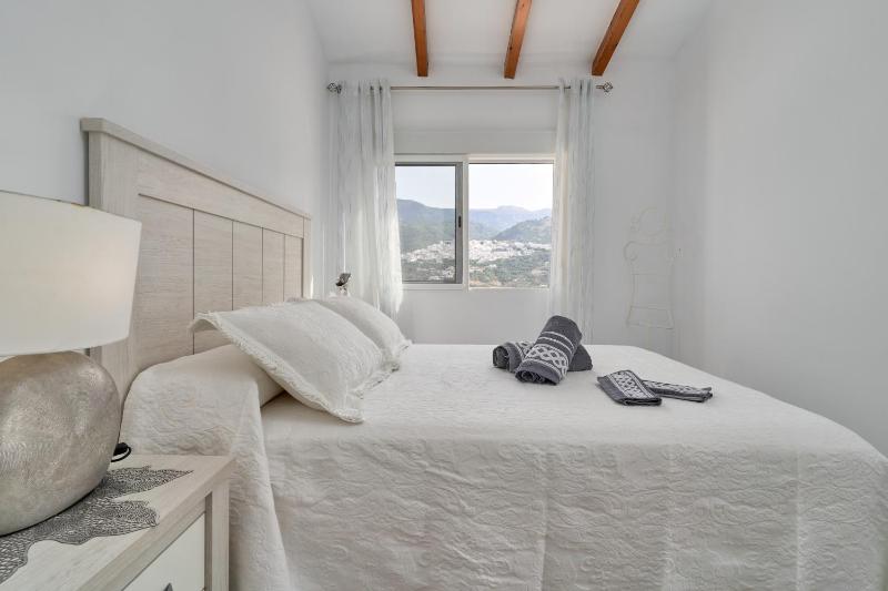 Entre montañas - image 18