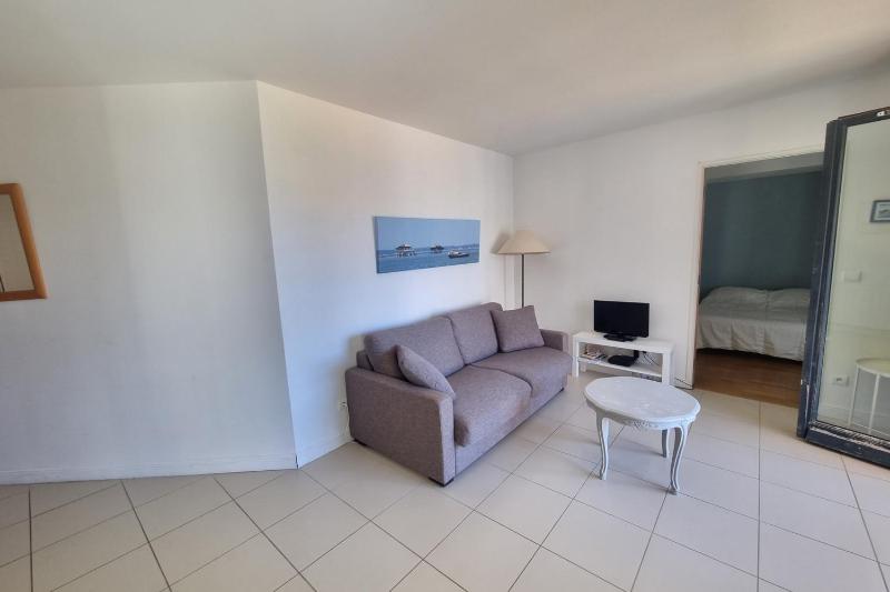 Nice Cocoon 45 M With Balcony Near The Beach - image 17