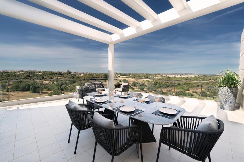 Penthouse Monte da Eira - Sunset - image 1