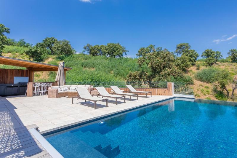 Villa Belenos Piscine vue mer - image 4