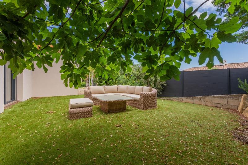 Villa Belenos Piscine vue mer - image 27