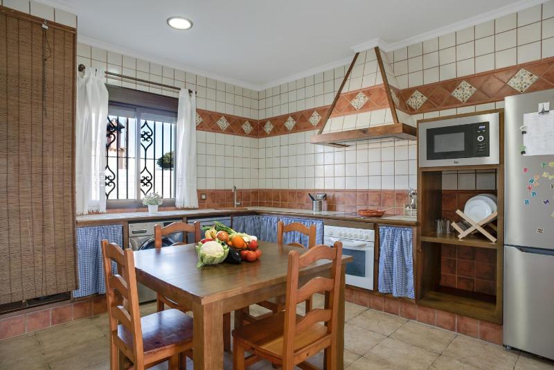 Chalet Acebuche - image 5