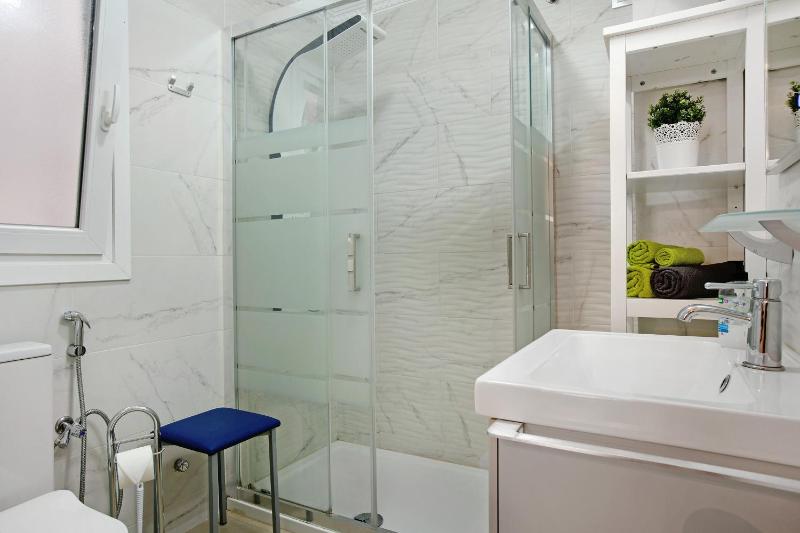 Seaview Studio apartment canteras - image 11