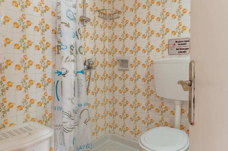 Margaret House - image 12
