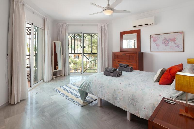 Villa Miramar Burriana Beach 10 pax - image 3