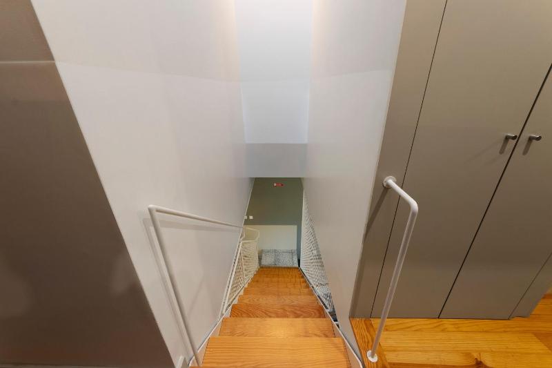 Orange Apartments A - image 22