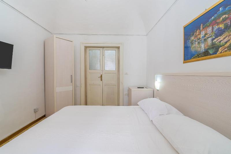 Principe Umberto Avola - Rooms - image 50