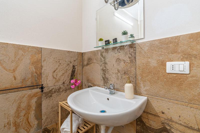 Principe Umberto Avola - Rooms - image 19