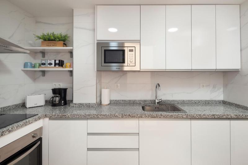 Apartamento Nuria Torre del Mar - image 7