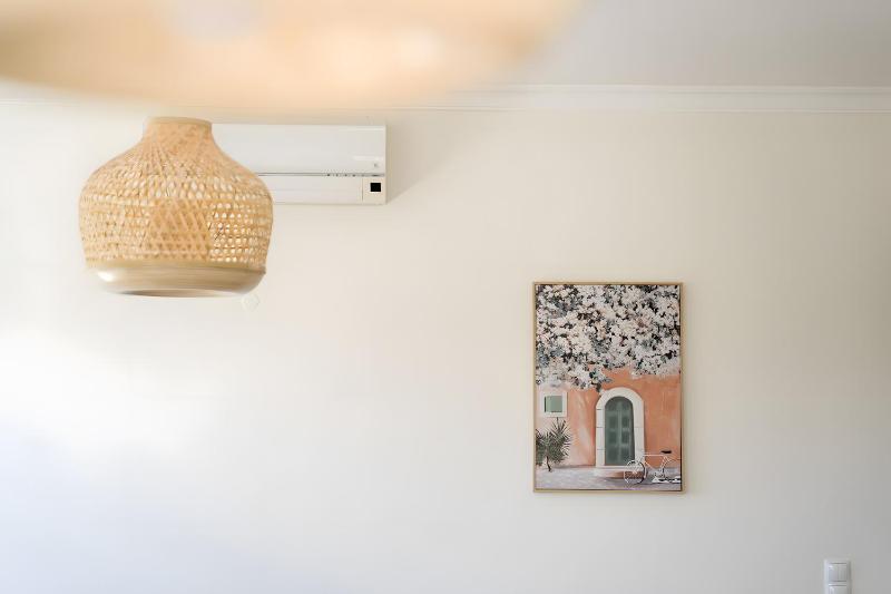Light And Comfort Two Bedroom - image 9