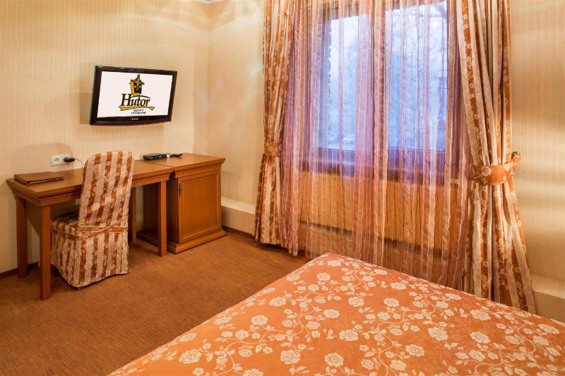 Double Room image 3