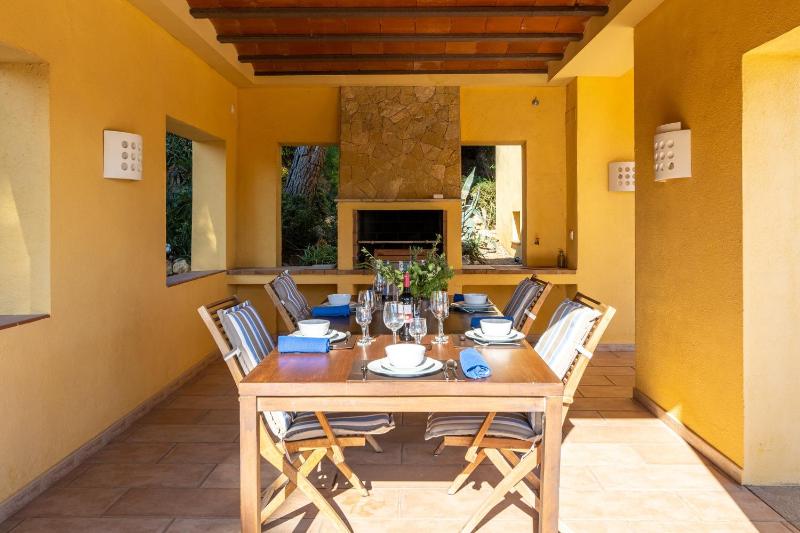 The beauty of Cala Tamarit - image 19