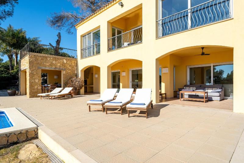 The beauty of Cala Tamarit - image 29