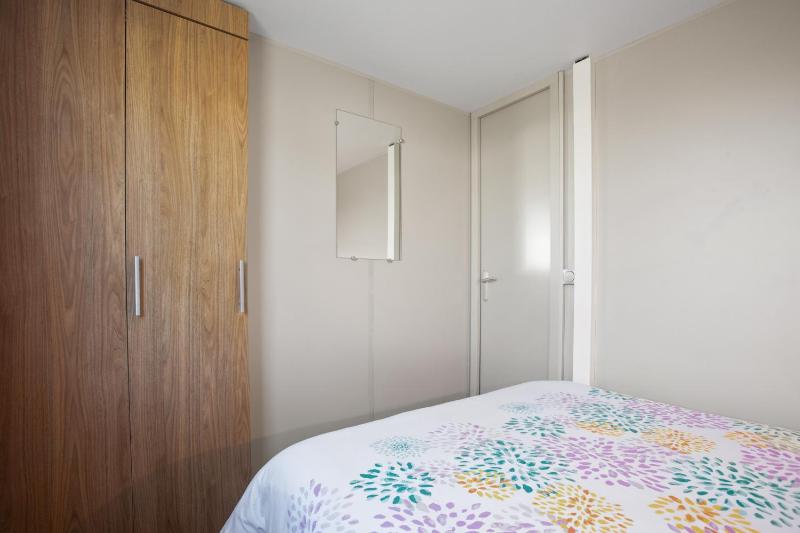 Mobilhome tout confort avec piscine - image 2