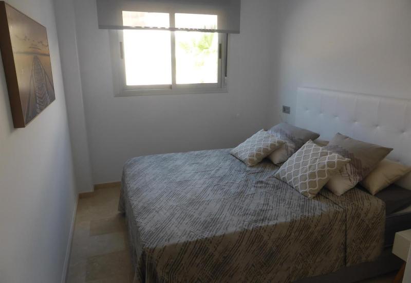 Great apartment with pool - jacuzi - image 15