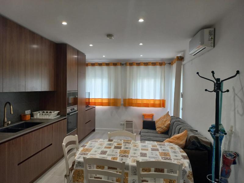 Regueiró Quarteira Beach Apartment - image 26