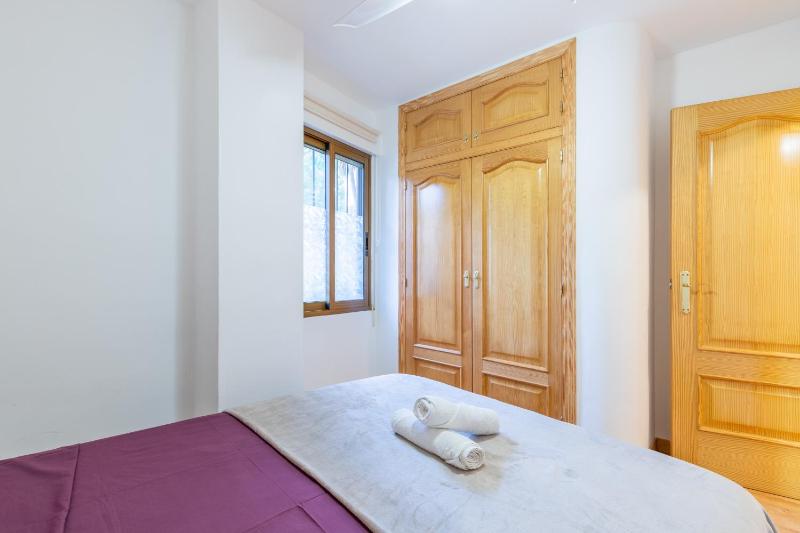 Tosca Mar 223 - image 18
