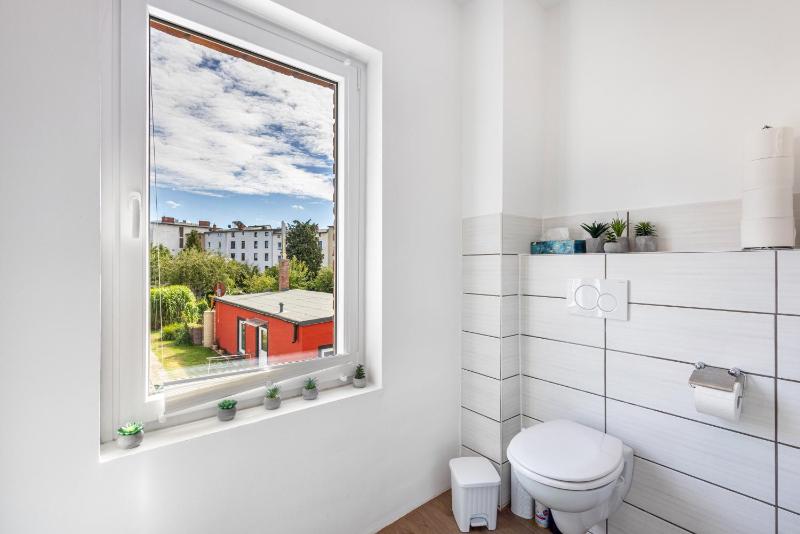 Tiny Home - image 34