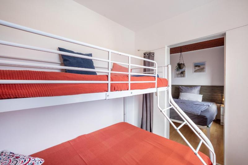 Tiny Home - image 15