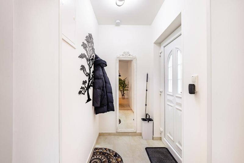 Hochwertige Ferienwohnung - image 3