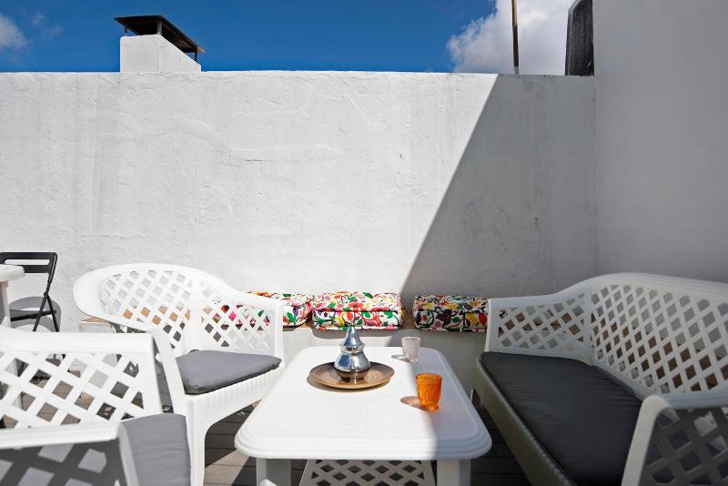 Precioso apartamento en Vejer con terraza - image 4