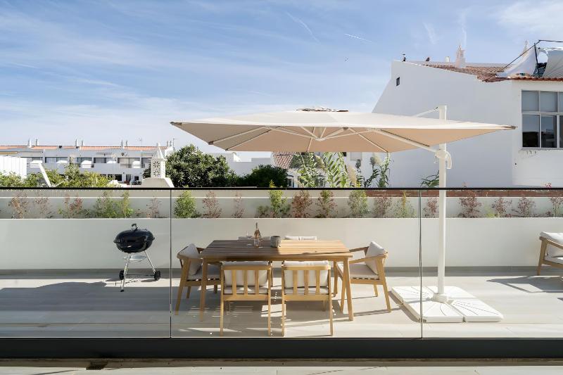 Spacious T2 With Luxury Terrace - image 21