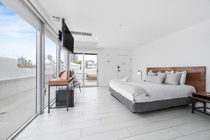 The Meridian Hotel by At Mine Hospitality - image 6
