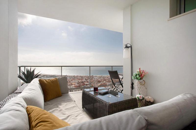 Sea view - dream Nazaré - image 1