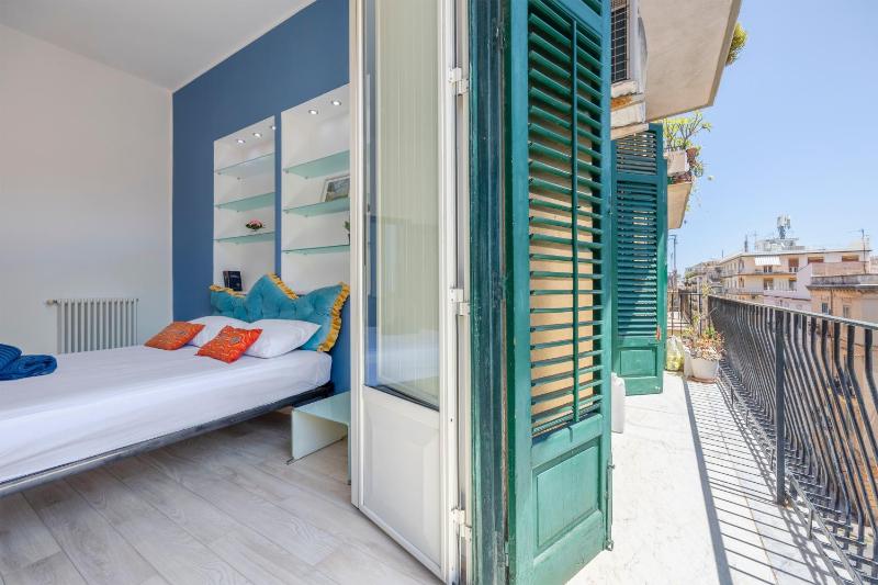 Fb House - image 7