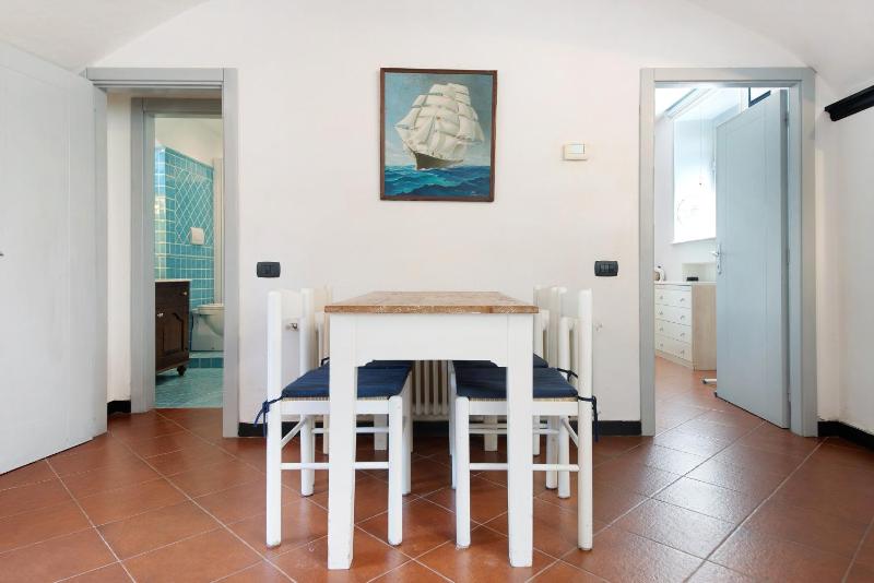Beach Paradise- Luigi 16 - image 24