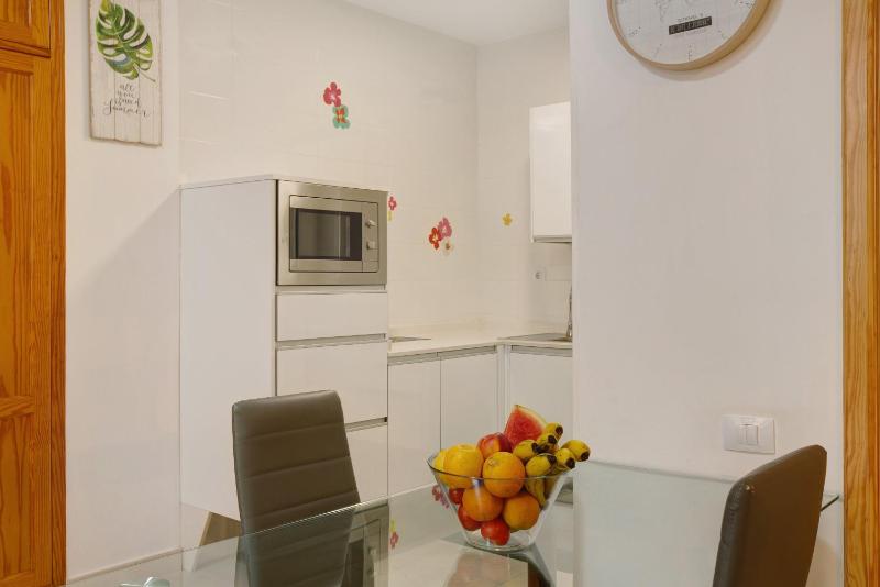 Beach Studio Apartment Canteras - image 2
