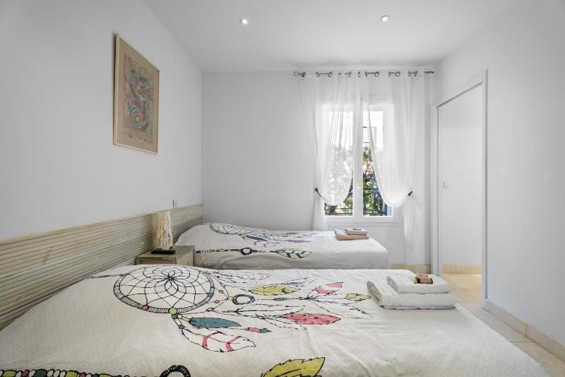 Luxueux appartement près du port - image 12