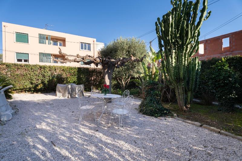 Luxueux appartement près du port - image 25