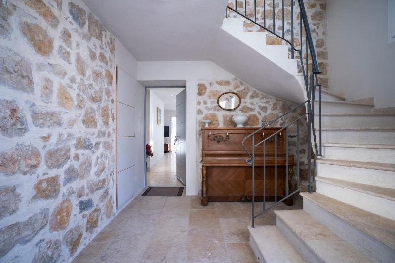Luxueux appartement près du port - image 10