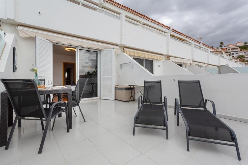 Costa Adeje Terrace With Ocean View - image 6