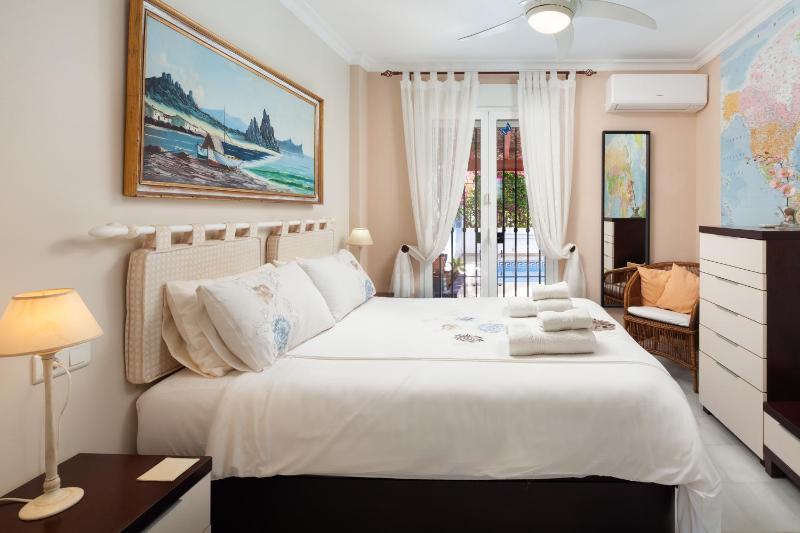 Villa Aljamar Burriana Beach Nerja - image 7