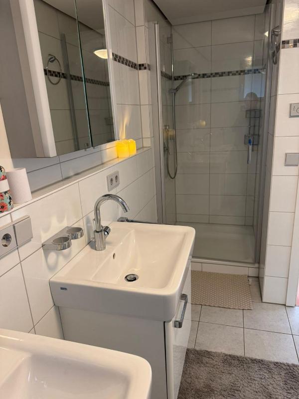 Ruhe und Living - image 16