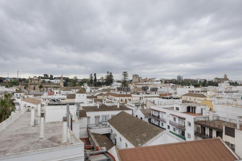Duplex a 9 min De Bajo de Guia - image 16