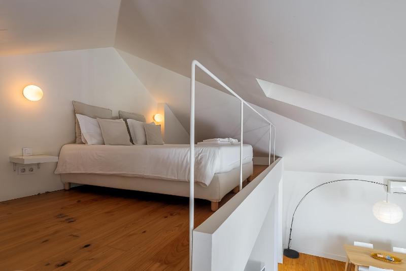Loft Bica com vista para o rio - image 15