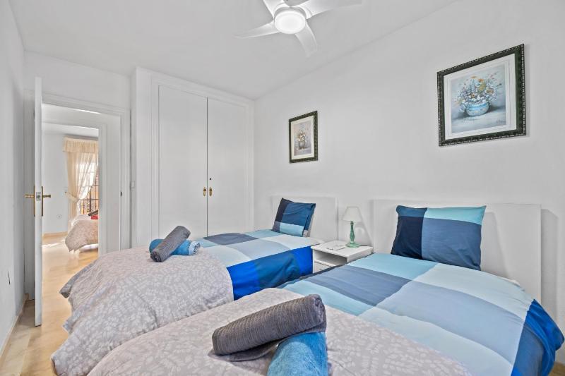 Beautiful House in a quiet area - image 22
