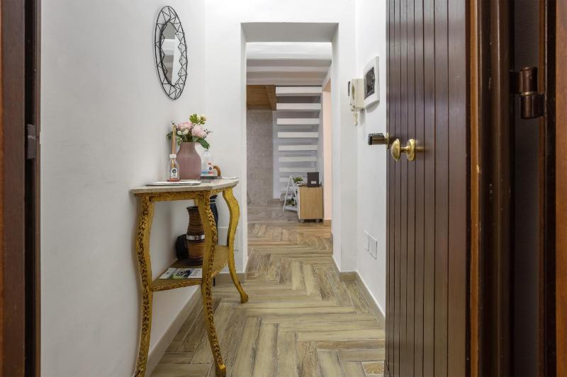 Calypso Il Binario Apartment - image 10